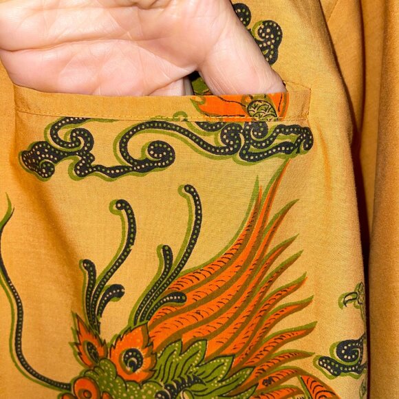 Vintage 1970s Mens Shirt Size Large Orange Dragon Button Down Long Sleeve - Picture 5 of 12